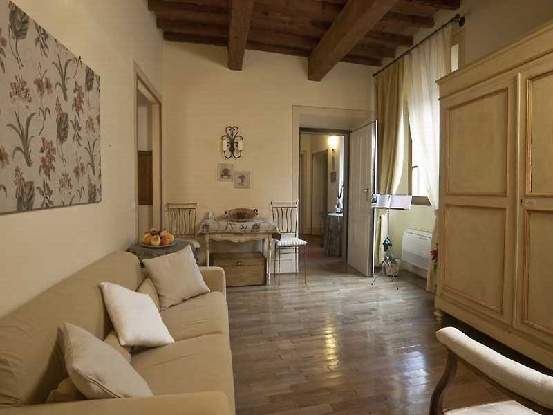 Palazzo Uguccioni Apartments Florencia Exterior foto