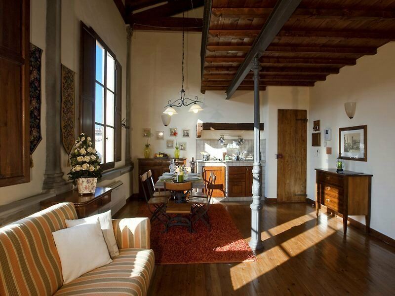 Palazzo Uguccioni Apartments Florencia Exterior foto